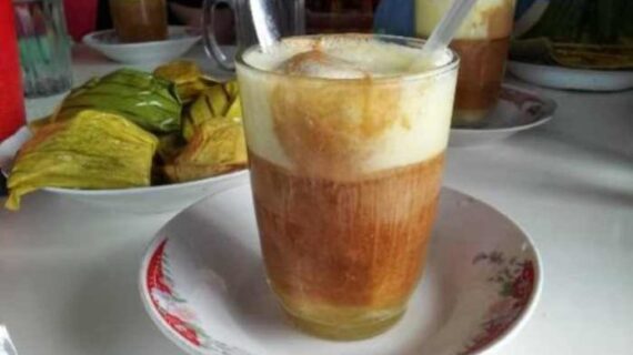 minumankhasIndonesia12Okezone696x522jpg Komodo Wonders